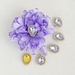 aplicacion acrilica lagrima con piedra